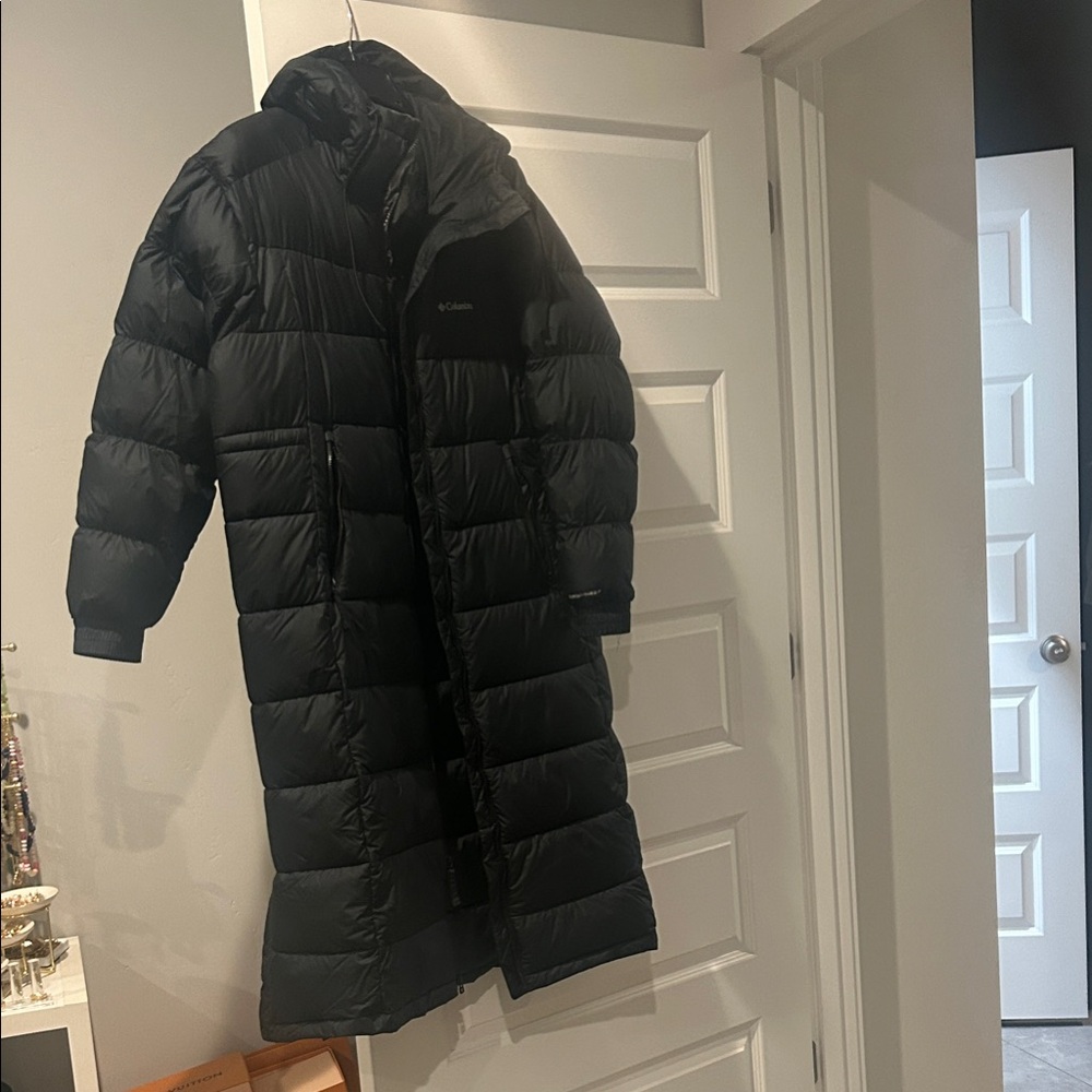 Columbia Black Puffer Jacket